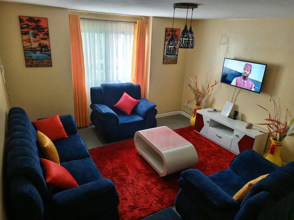 curtway-furnished-3-bedroom-house-nyayo-estate (7)