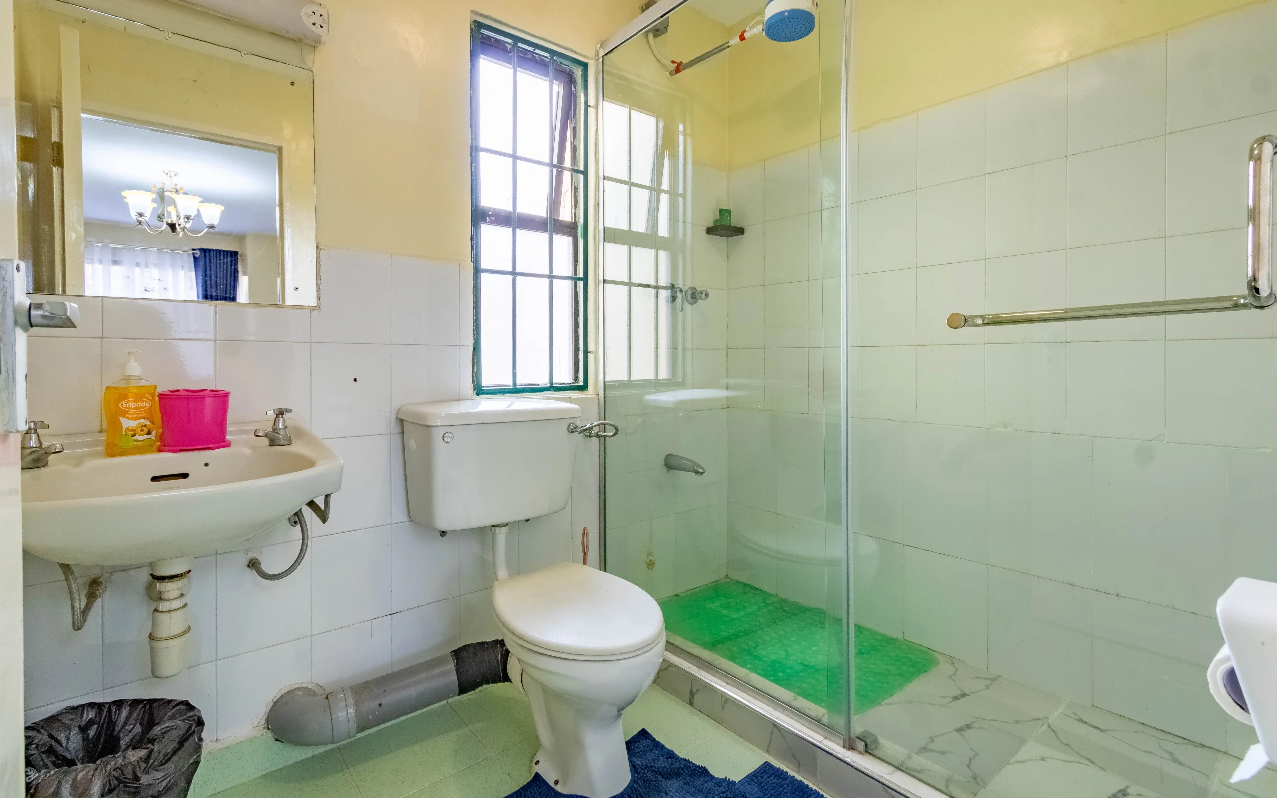 nyayo_estate_furnished_3_bedroom_airbnb (4)