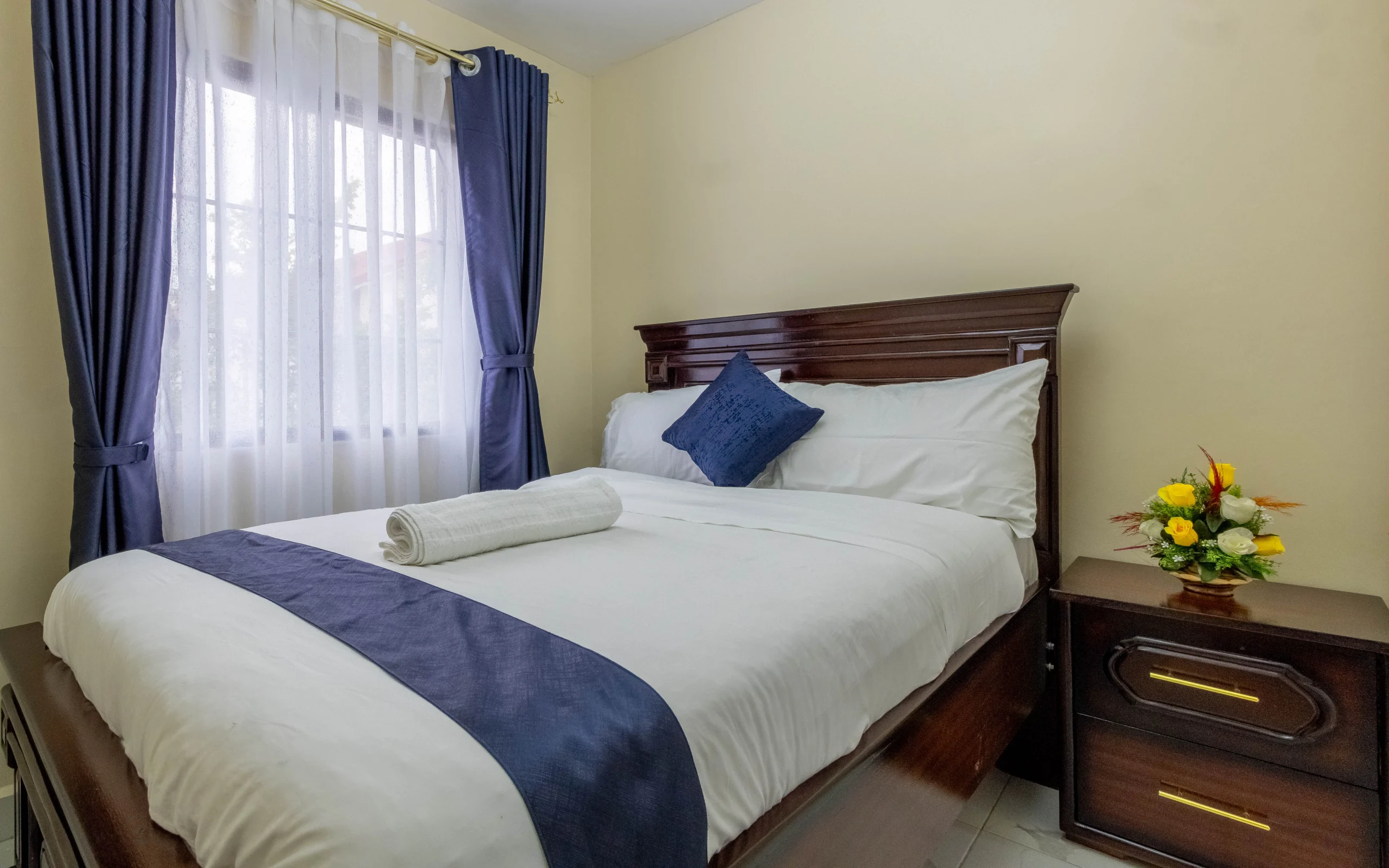 nyayo_estate_furnished_3_bedroom_airbnb (7)